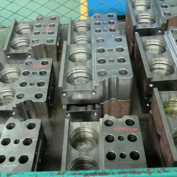 Fortschrittliches Aluminiumgussverfahren für hochwertige Metallkomponenten